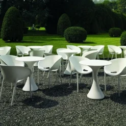 Kissi Kissi Gartentisch