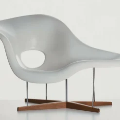 La Chaise Eames Chaiselongue