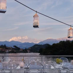 Lantern LED Tischleuchte mit Akku