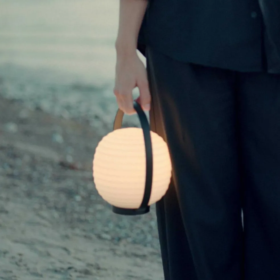 Lantern Portable LED Tischleuchte mit Akku