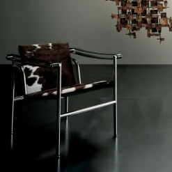 LC1 Fauteuil dossier basculant Fell