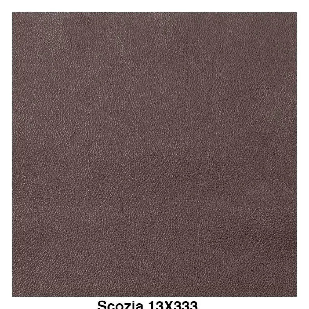 LC2 Fauteuil Grand Confort petit modèle