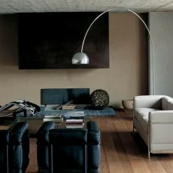 LC2 Fauteuil Grand Confort petit modèle