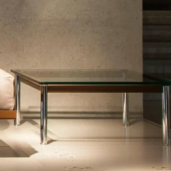 LC10 Table en tube basse