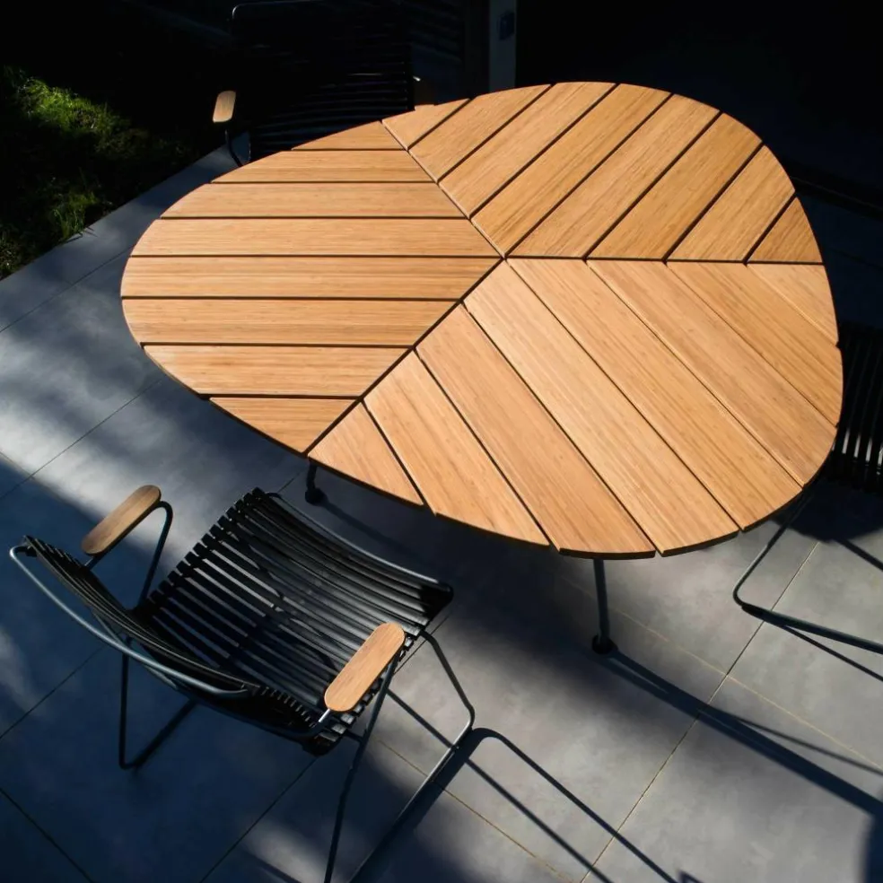 Leaf Gartentisch Ø 146cm