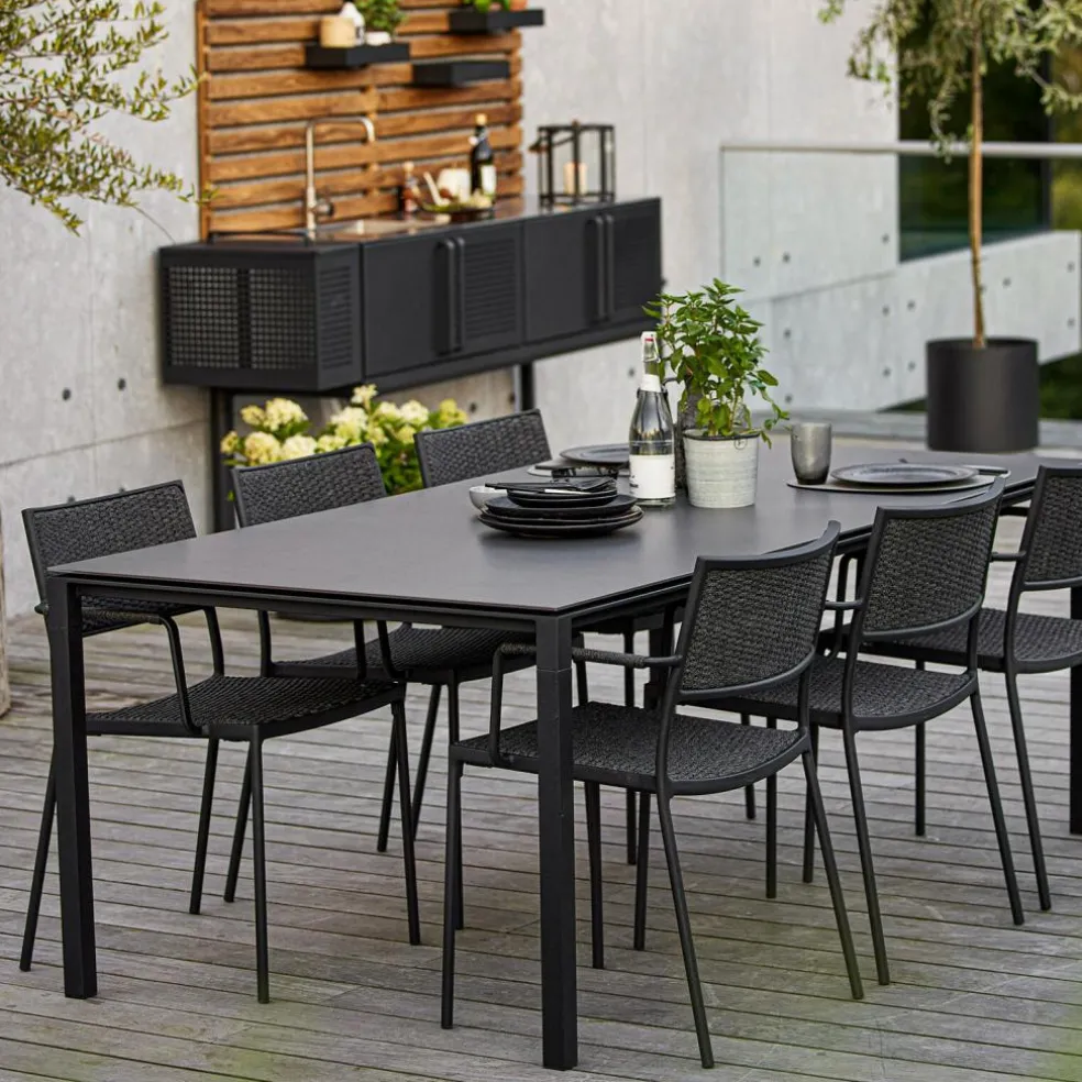 Less Sessel stapelbar