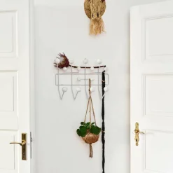 Limited Edition Hang it all Garderobe Marmor