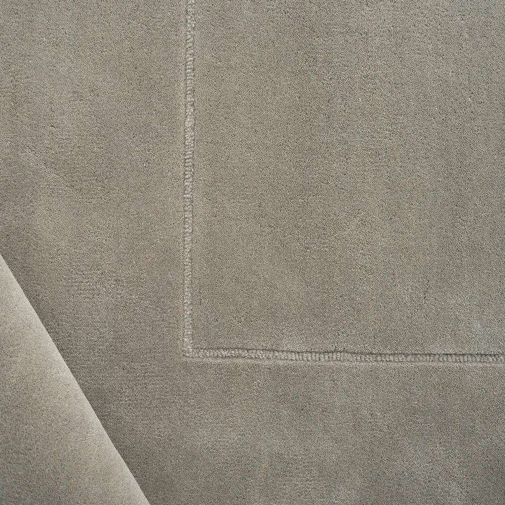 Lineal Poem Wollteppich 170x240cm