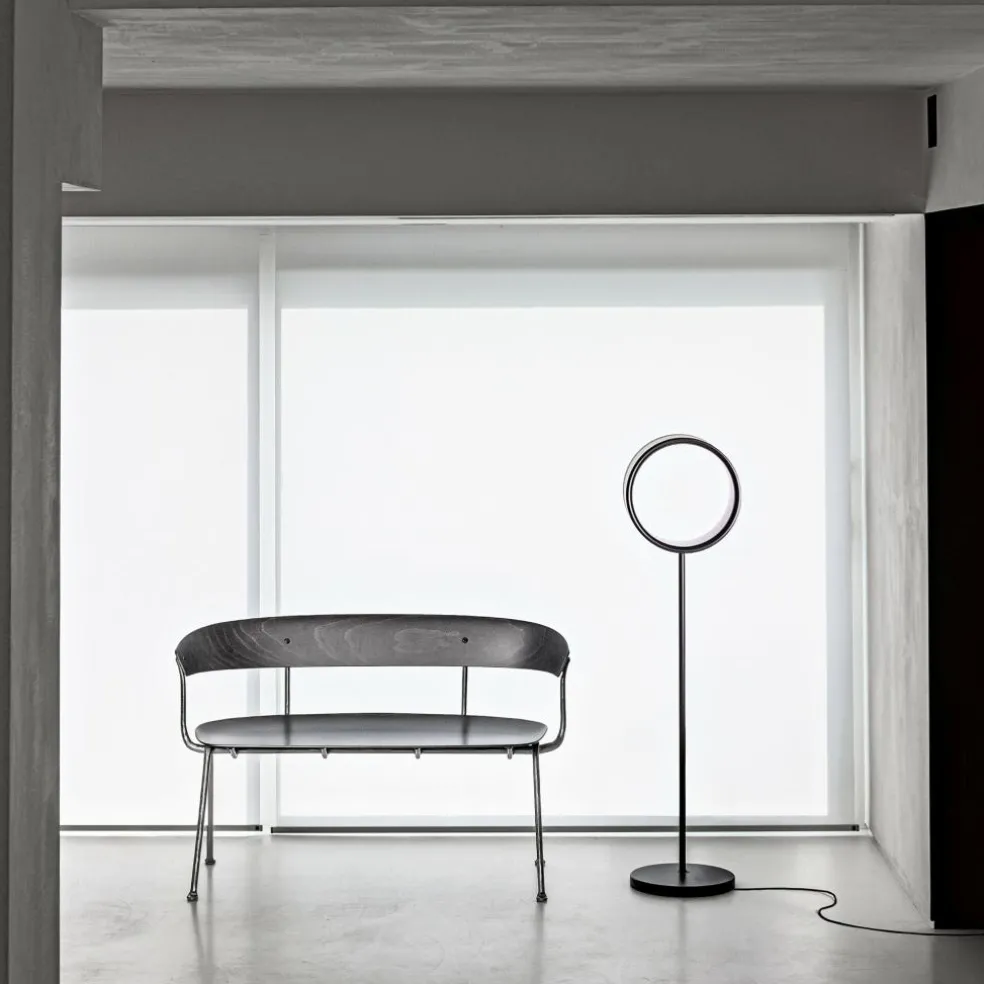 Lost LED Stehleuchte