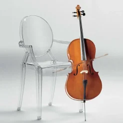 Louis Ghost Armlehnstuhl