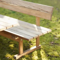 M16 Ermelunden Gartenbank mit Rückenlehne 3-Sitzer