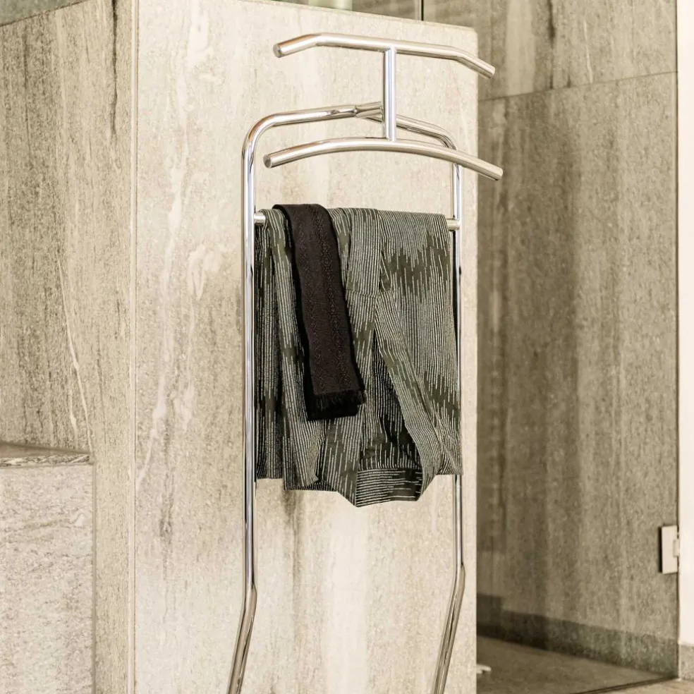 Mandu Stummer Diener