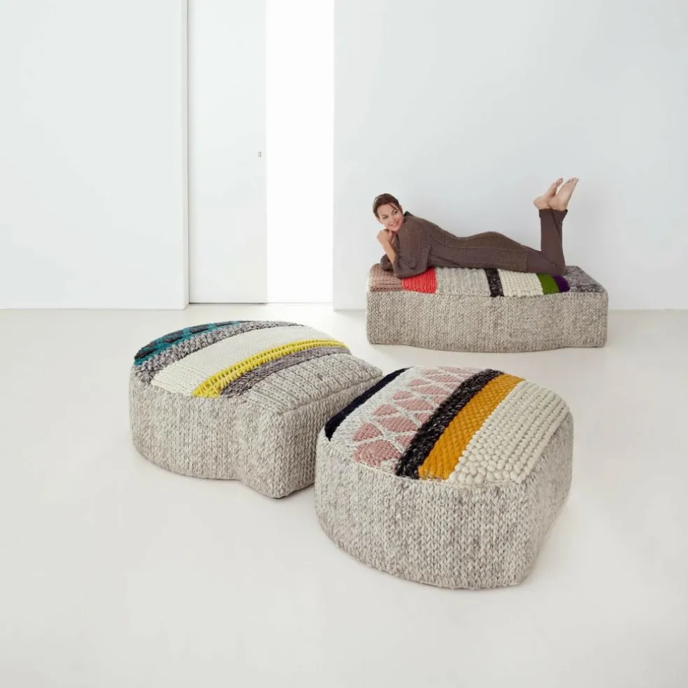 Mangas Campana Pouf