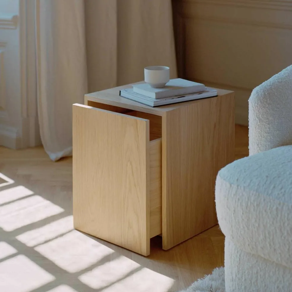 Mass Beistelltisch mit Schublade