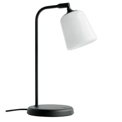 Material New Editions Tischleuchte Opalglas