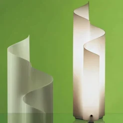 Mezzachimera Tischleuchte