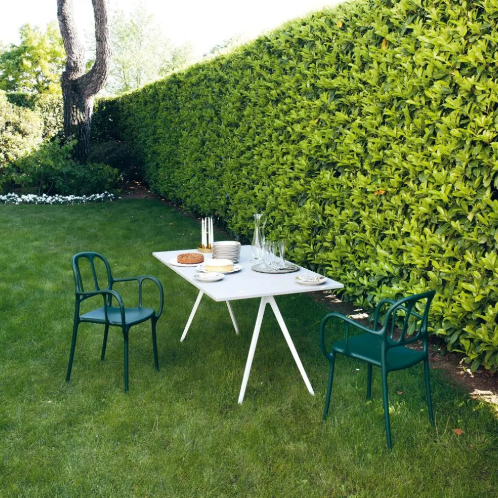 Milà Outdoor Armlehnstuhl