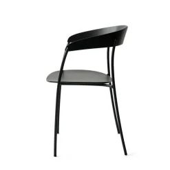 Missing Armlehnstuhl