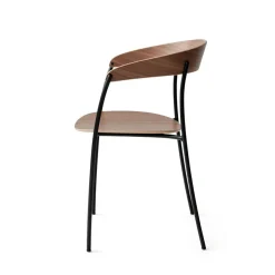 Missing Armlehnstuhl