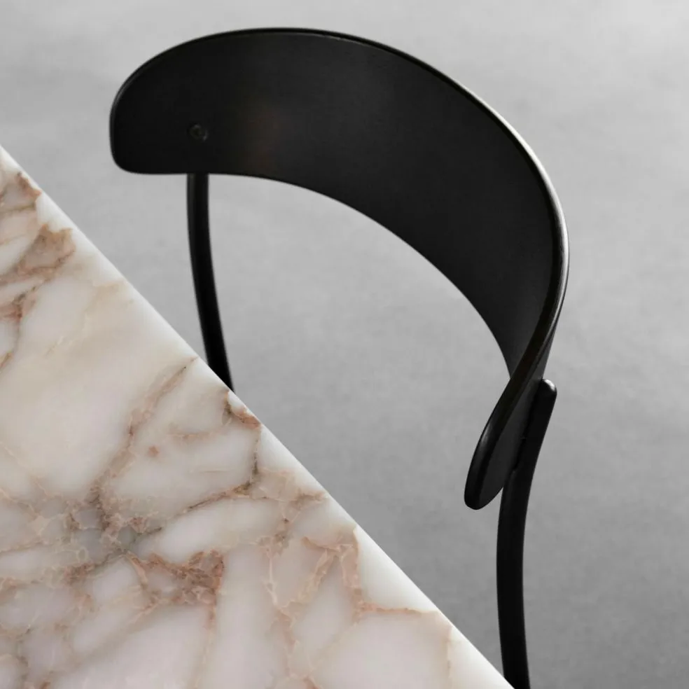 Missing Stuhl gepolstert