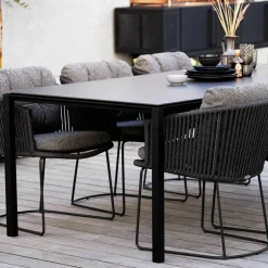 Moments Gartenarmlehnstuhl mit Kufen