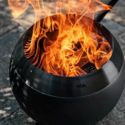 Moon 45 Feuerschale mit hohen Fuß