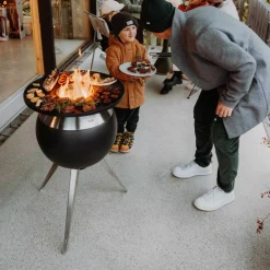 Moon 45 Feuerschale mit hohen Fuß