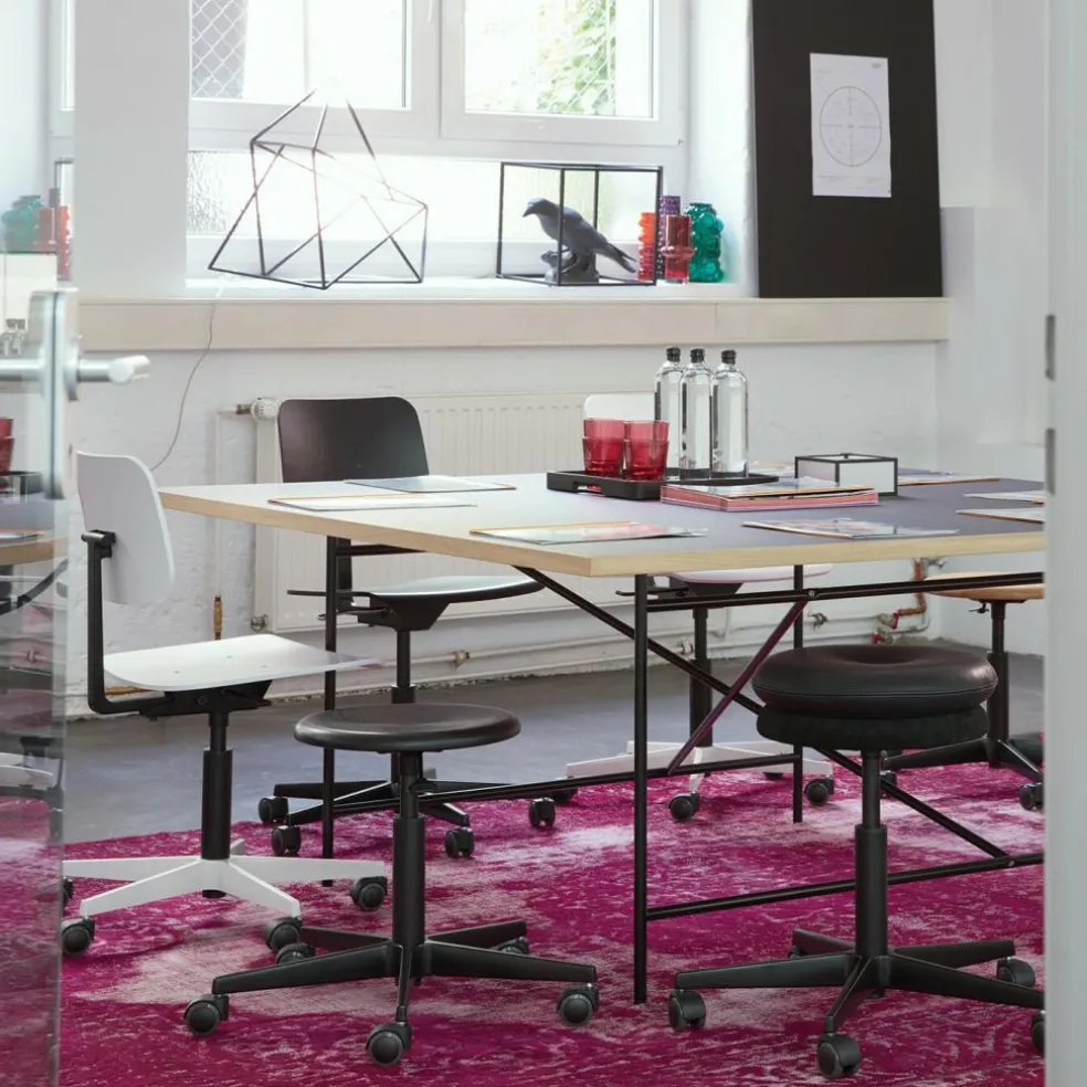 Mr. Square Drehstuhl mit Rollen