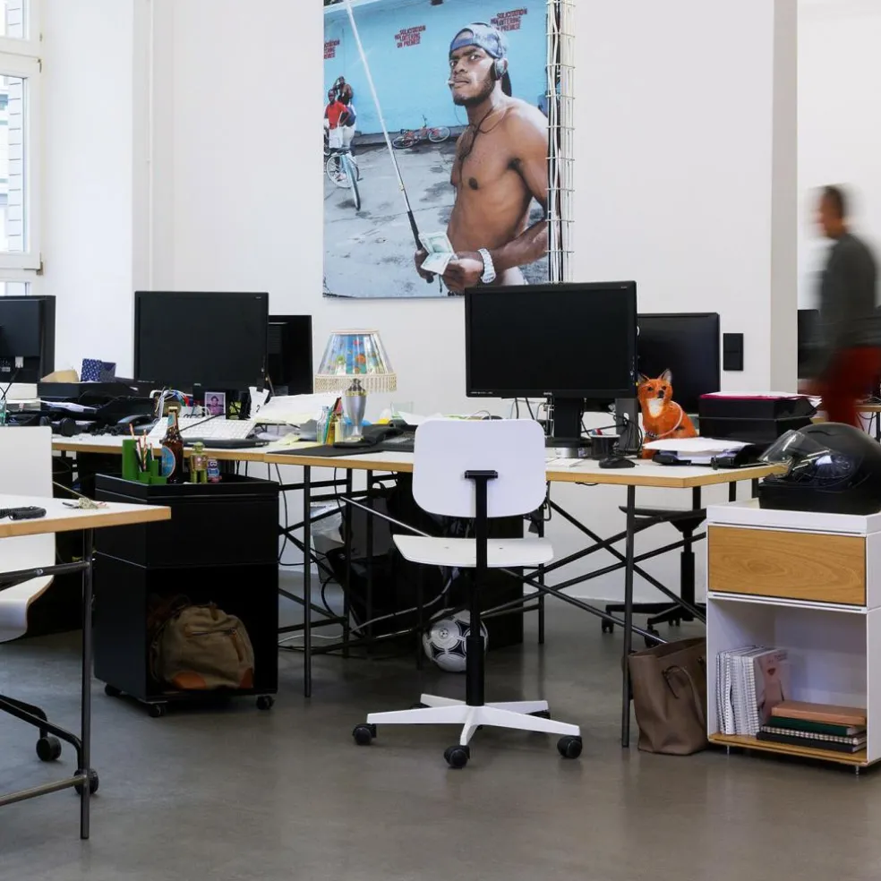 Mr. Square Drehstuhl mit Rollen