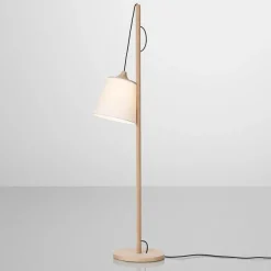 Muuto Pull Stehleuchte