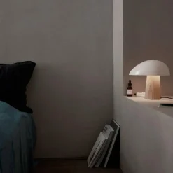 Night Owl™ Tischleuchte Holz