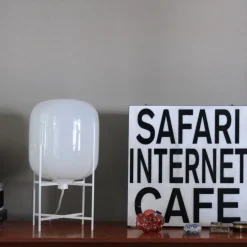 Oda Small Tischleuchte Gestell weiß