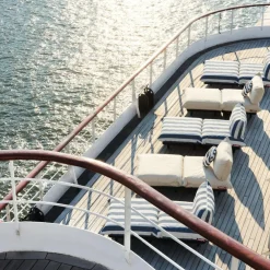 Paletti Outdoor Hocker