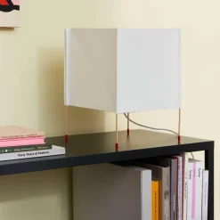Paper Cube Tischleuchte