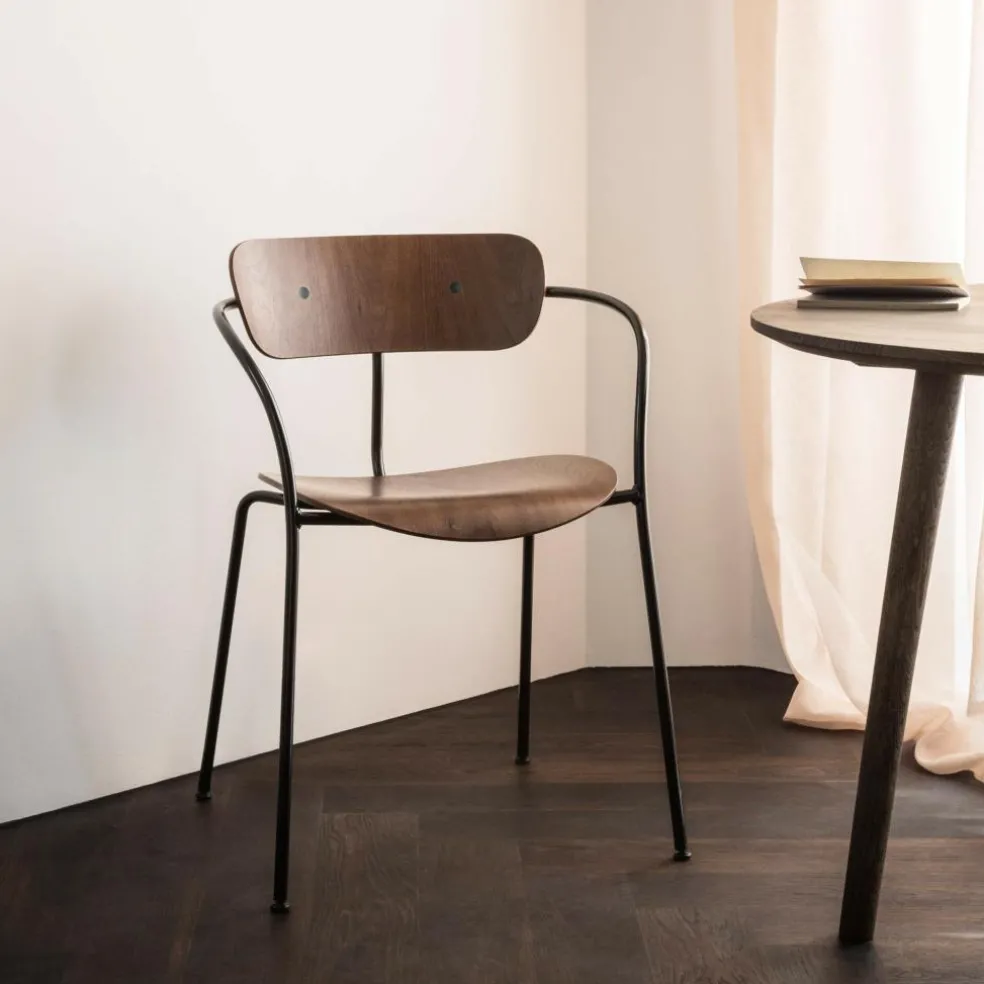 Pavilion AV2 Armlehnstuhl