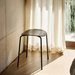 Pavilion AV36 Hocker H 46cm