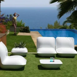 Pillow Gartenbeistelltisch