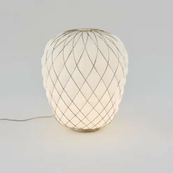 Pinecone Tischleuchte