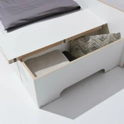 Plane Einzelbett mit Bettkasten rechts 90x200cm