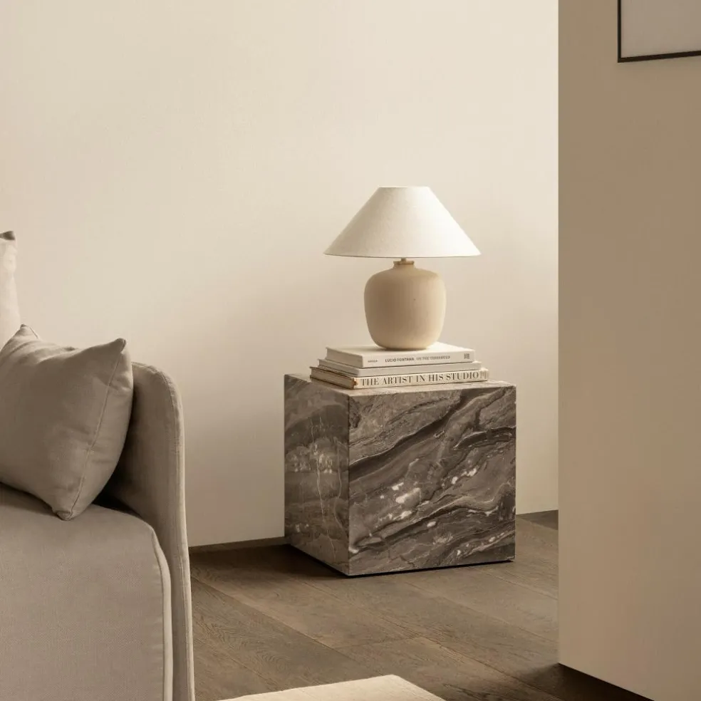 Plinth Cubic Beistelltisch