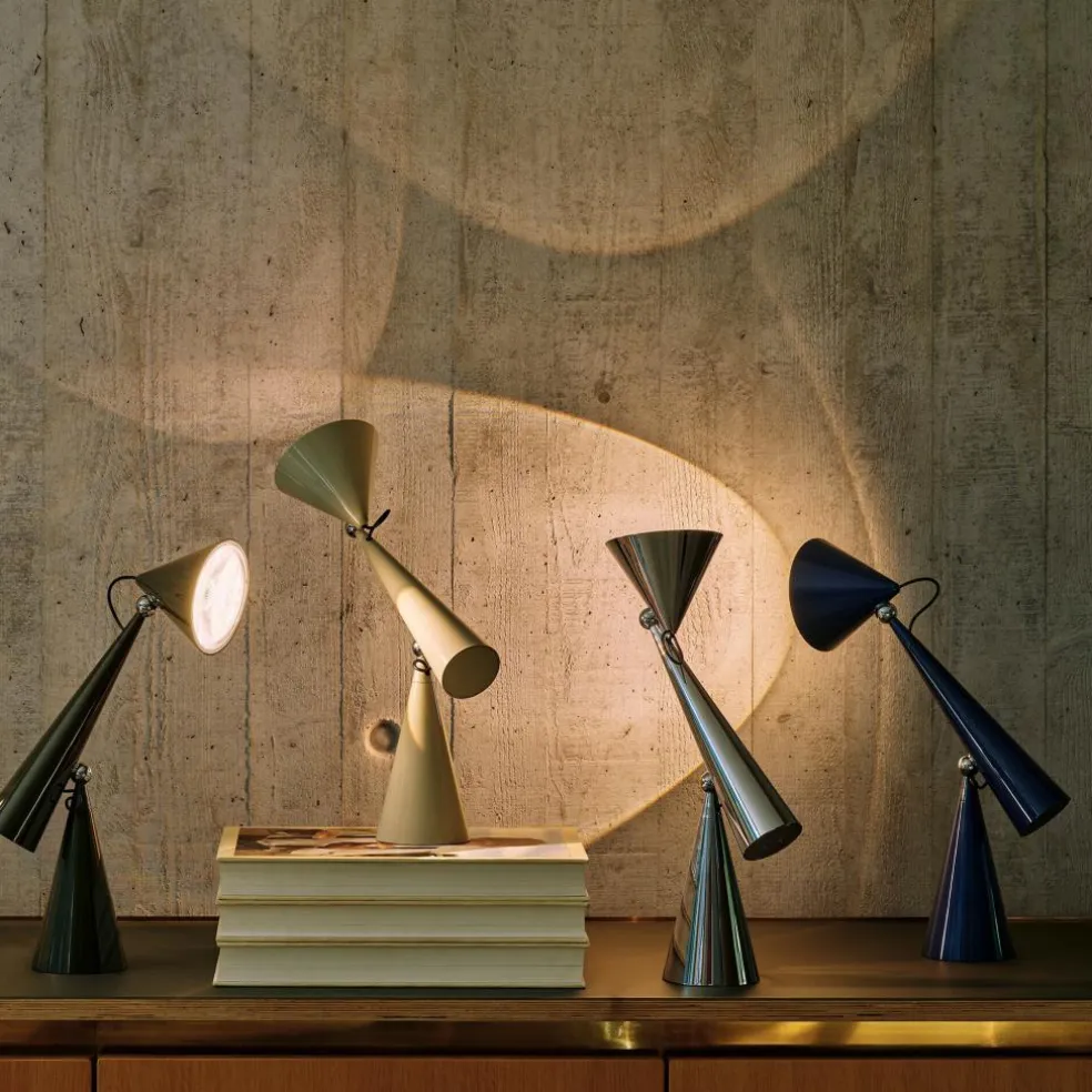 Pose Task LED Tischleuchte