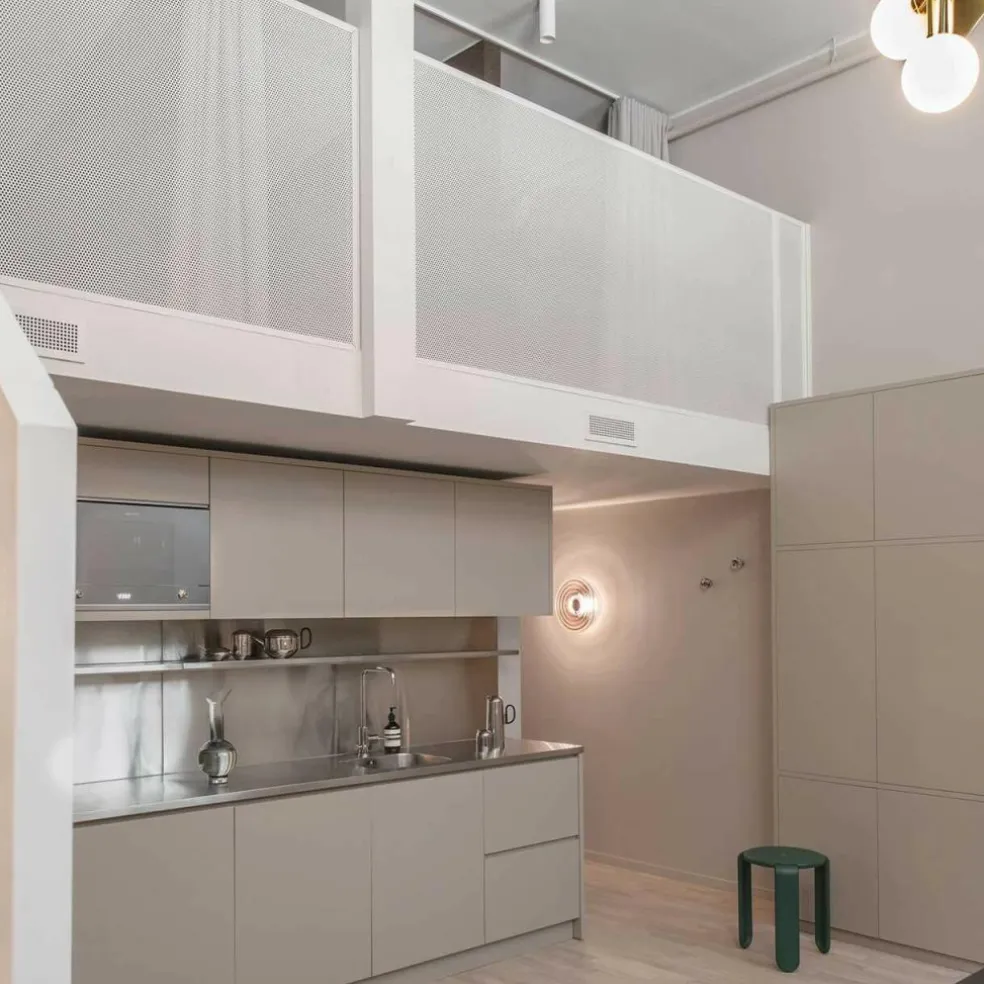 Press Surface LED Wandleuchte L