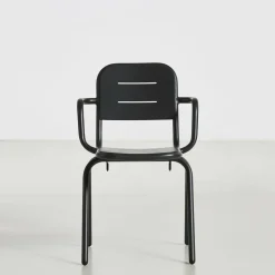 Ray Gartenarmlehnstuhl