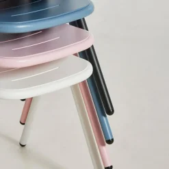 Ray Gartenarmlehnstuhl