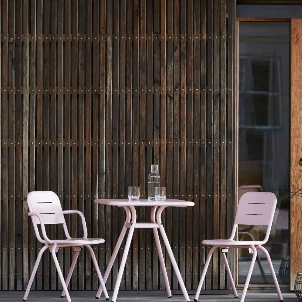 Ray Gartenarmlehnstuhl