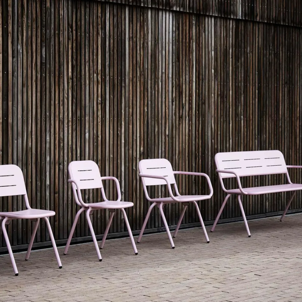 Ray Gartenarmlehnstuhl