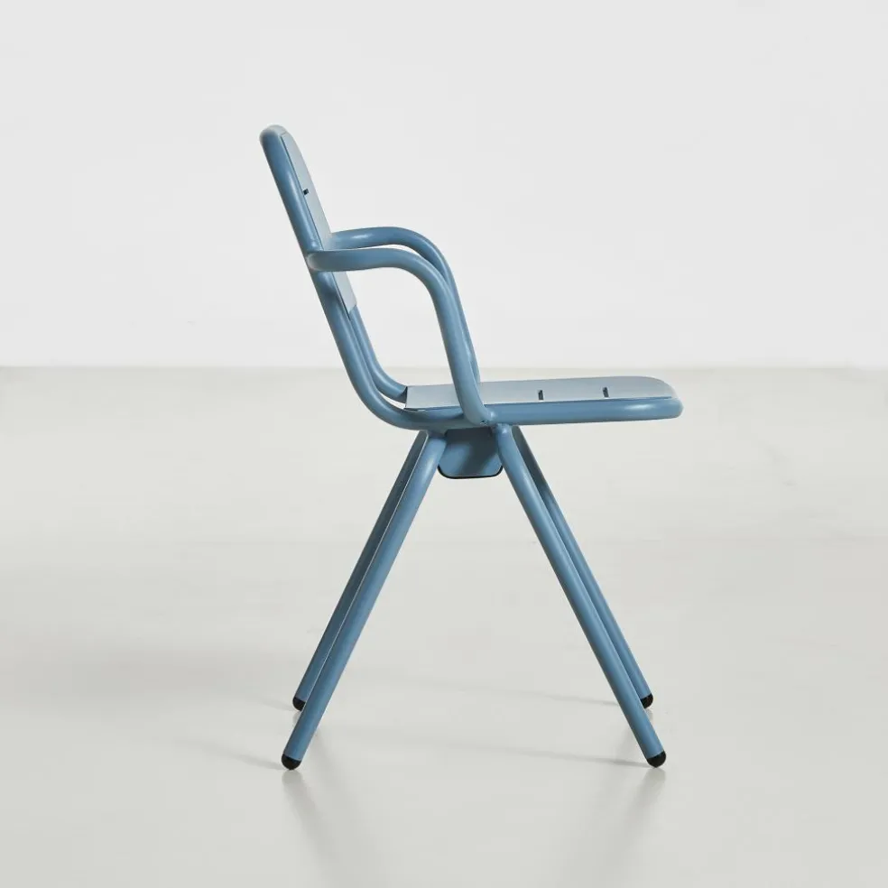 Ray Gartenarmlehnstuhl