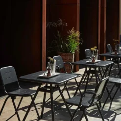 Ray Gartenarmlehnstuhl