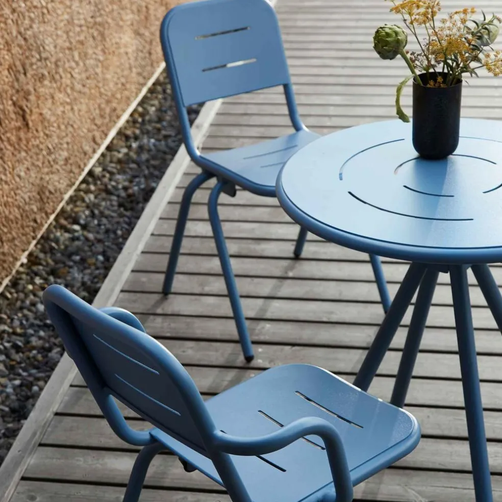 Ray Gartenarmlehnstuhl