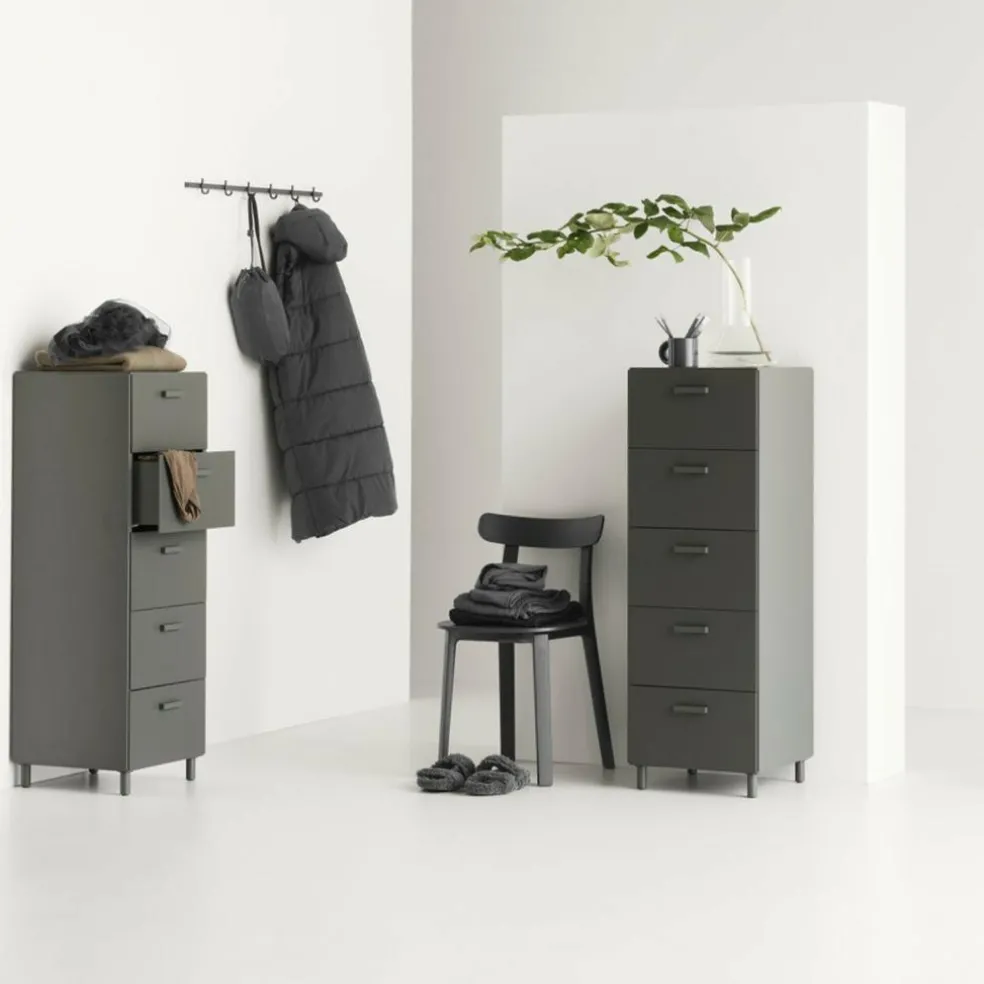 Relief Kommode hoch mit Beinen 41x115cm